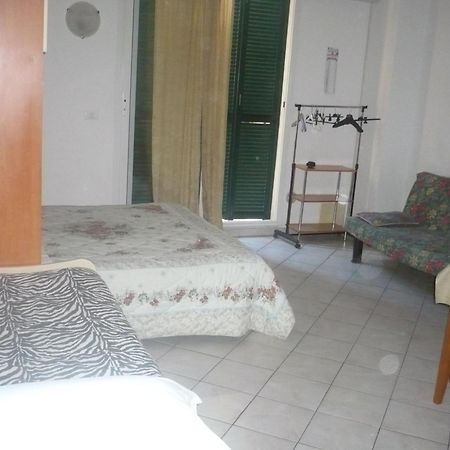 Villamareblu Ventimiglia Phòng bức ảnh