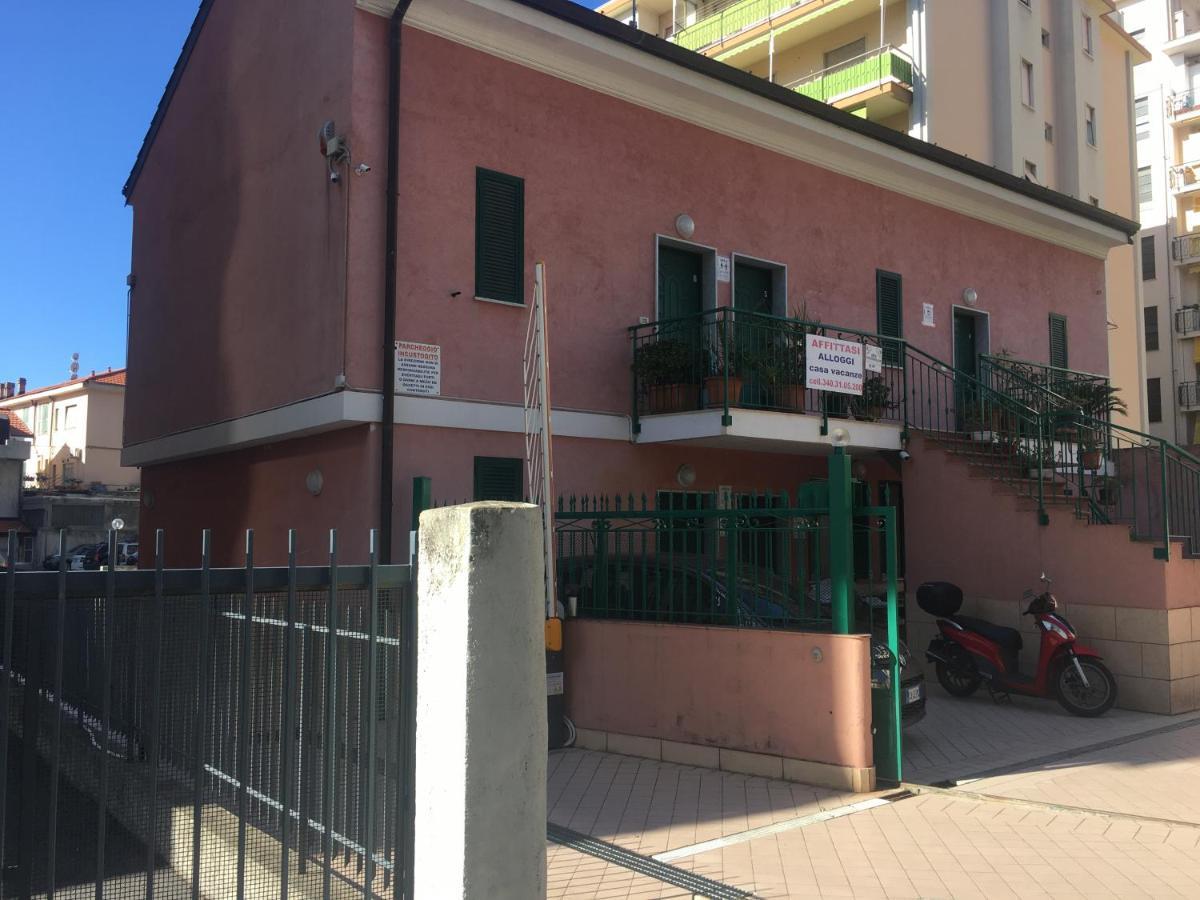 Villamareblu Ventimiglia Ngoại thất bức ảnh