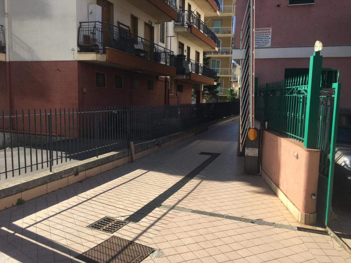 Villamareblu Ventimiglia Ngoại thất bức ảnh