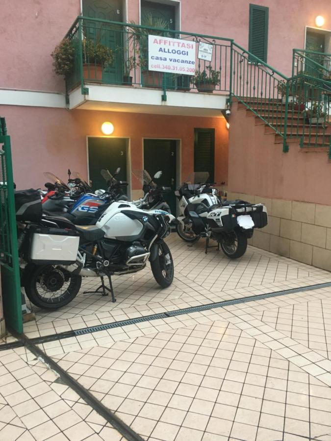 Villamareblu Ventimiglia Ngoại thất bức ảnh