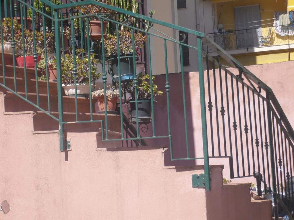 Villamareblu Ventimiglia Ngoại thất bức ảnh