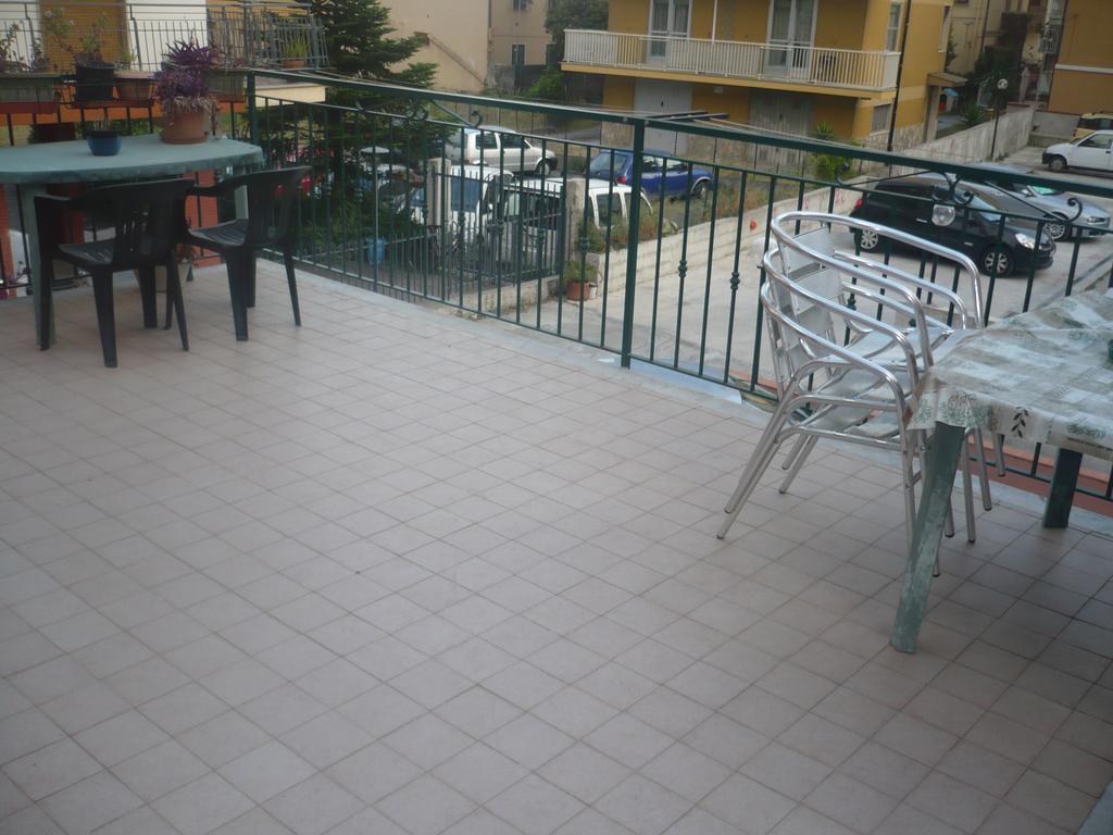 Villamareblu Ventimiglia Ngoại thất bức ảnh