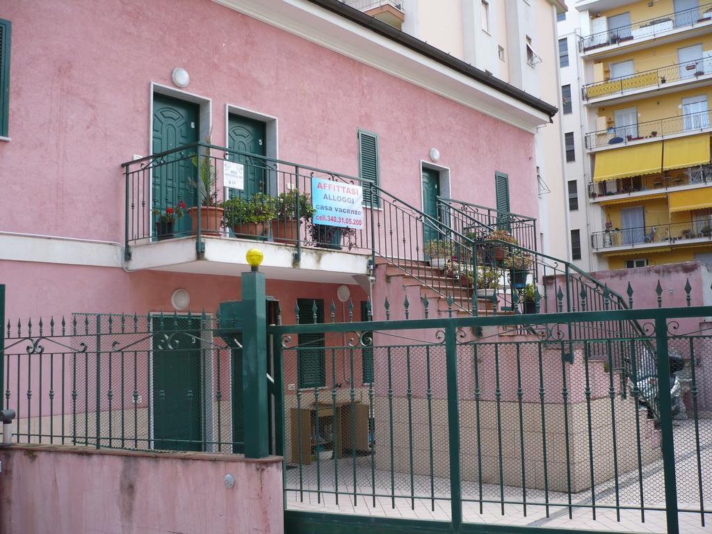 Villamareblu Ventimiglia Phòng bức ảnh